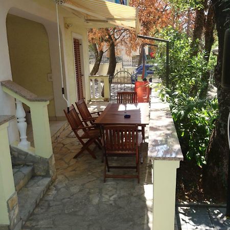 Apartments Marinko Povile Exterior photo